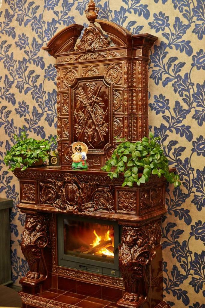 Charivna Taistra Bed & Breakfast Бровари Екстериор снимка